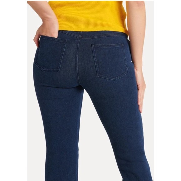 Betabrand Straight-Leg 4-Pocket Yoga Denim Jeans in Dark Indigo - Picture 14 of 14